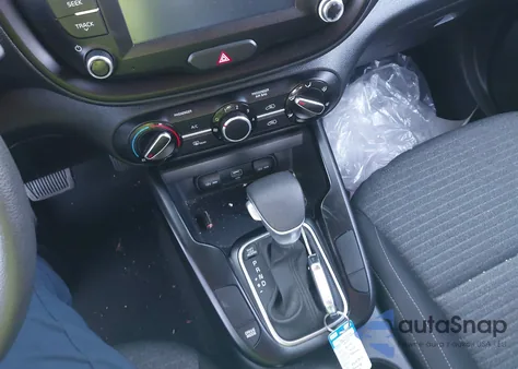 2021 Kia Soul S z USA, uszkodzony, nr VIN KNDJ23AU1M7758301